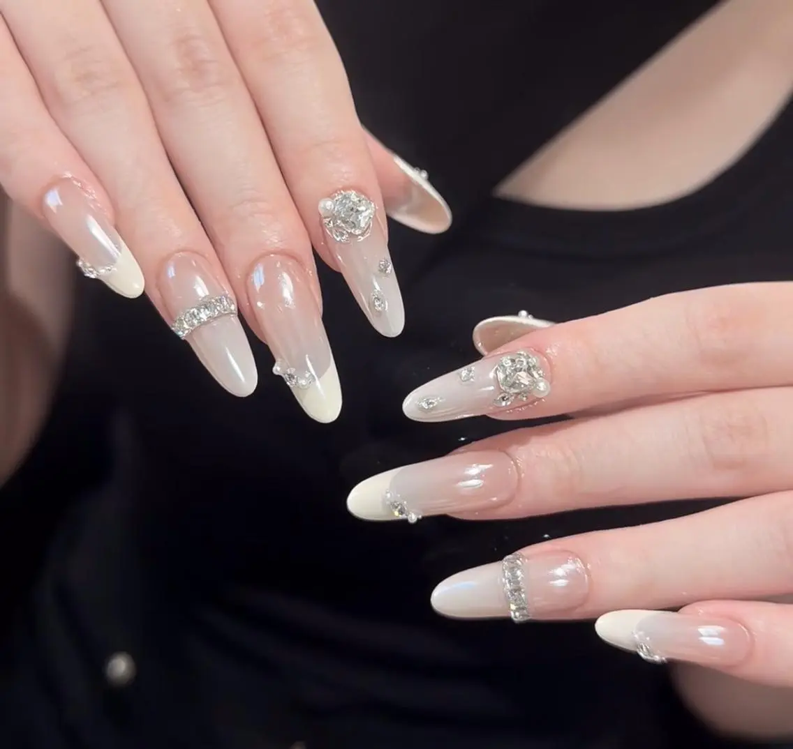 ネイル ハンドネイル she’s nailのネイルデザイン