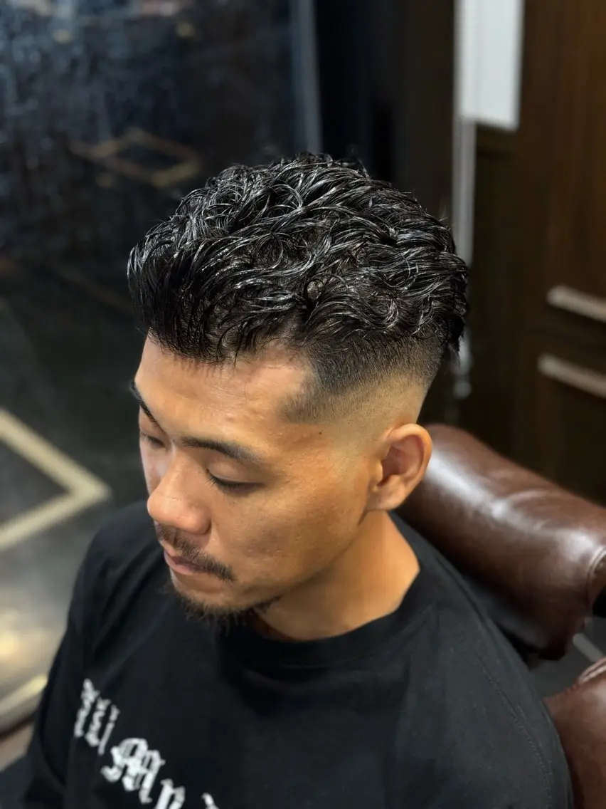 パーマ 京都フェードカット 田嶋勇祐のヘアスタイル