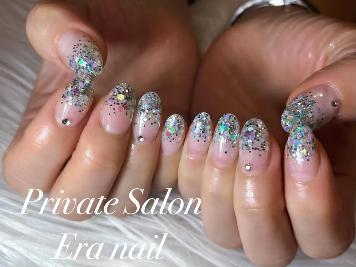 ネイル グラデーション ラメ(グリッター) ラメグラデーション ハンドネイル Era nailのネイルデザイン