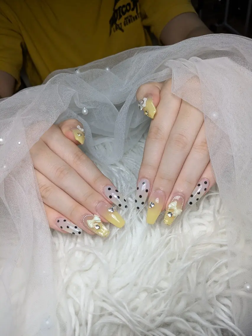 ネイル Queen Nail 研修生のネイルデザイン
