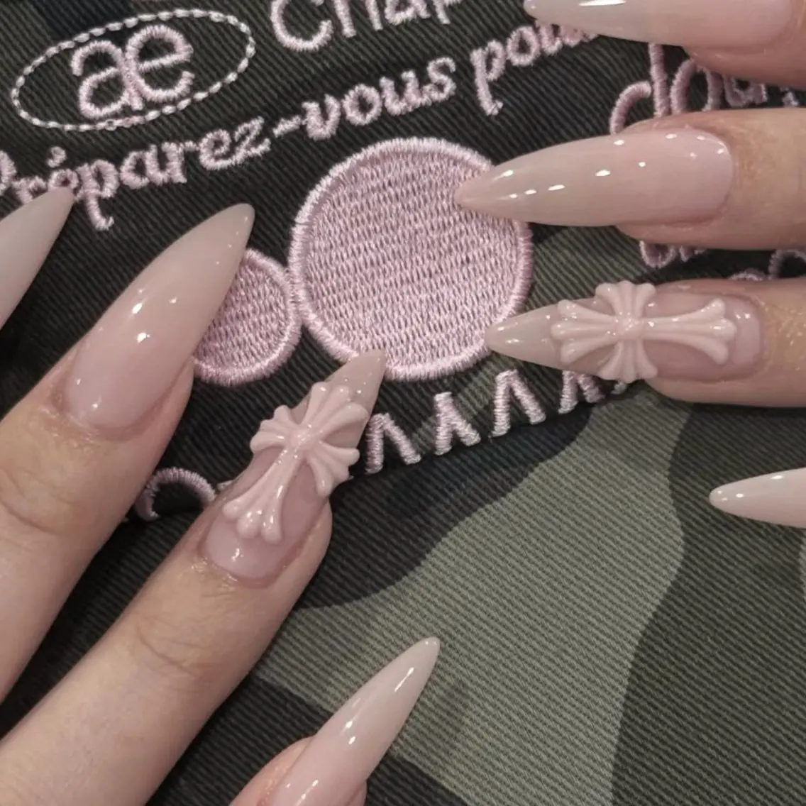 ネイル ハンドネイル BERA NAILSのネイルデザイン