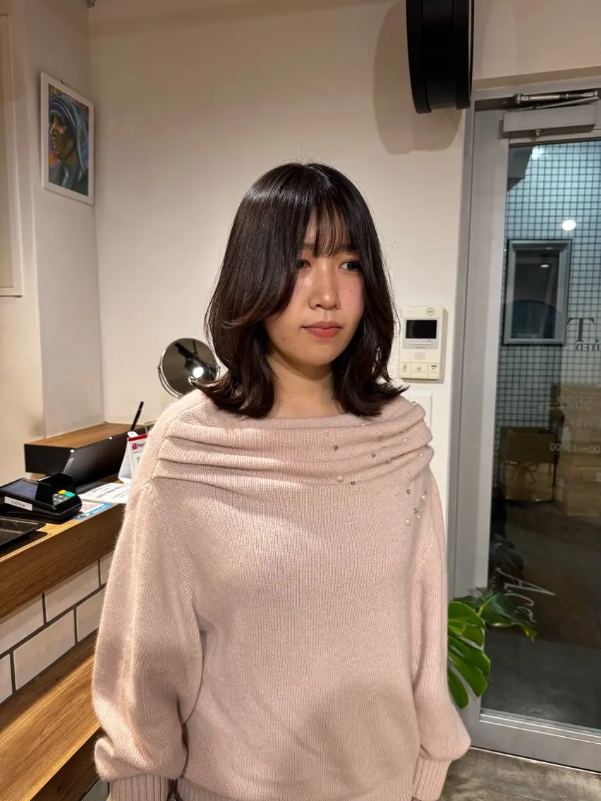 ミディアム くびれヘア 韓国風ヘア くびれレイヤー レイヤーカット サイドバング カット レイヤー/大人ボブ 渡邉【日吉美容室】のヘアスタイル