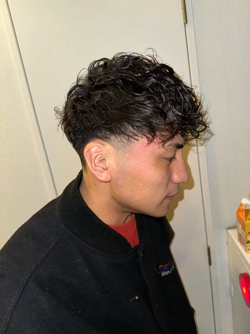 パーマ メンズ SiV(ｼﾋﾞ)✂︎ メンズ専門💈のヘアスタイル