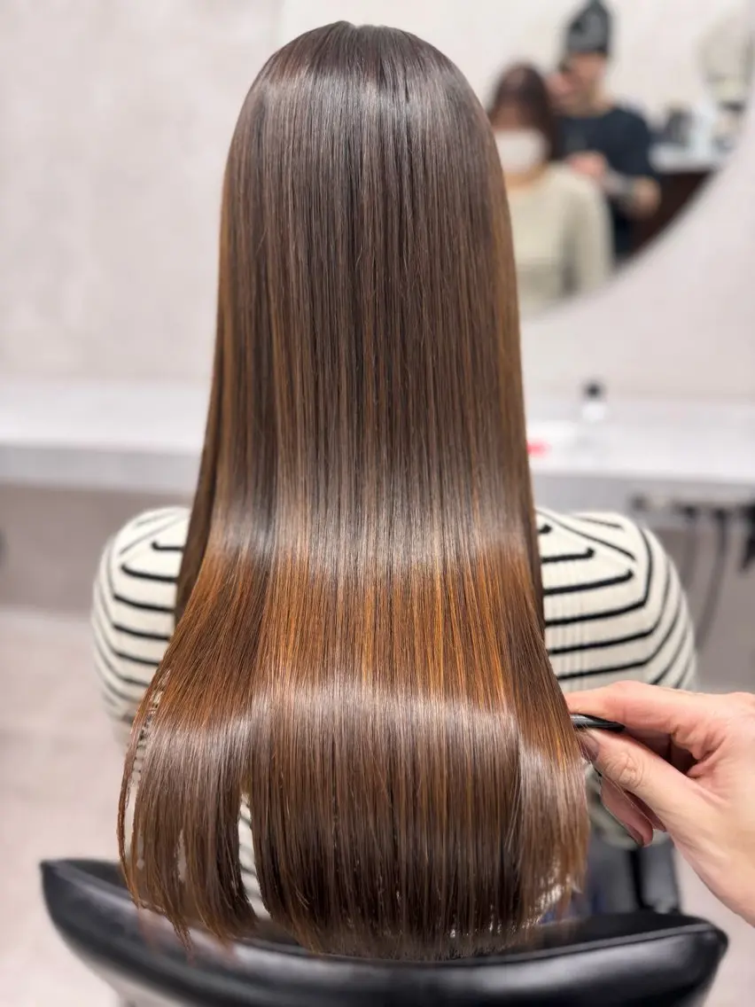 ロング ヘアカラー トリートメント 髪質改善カラー 🕊️SOMAのヘアスタイル