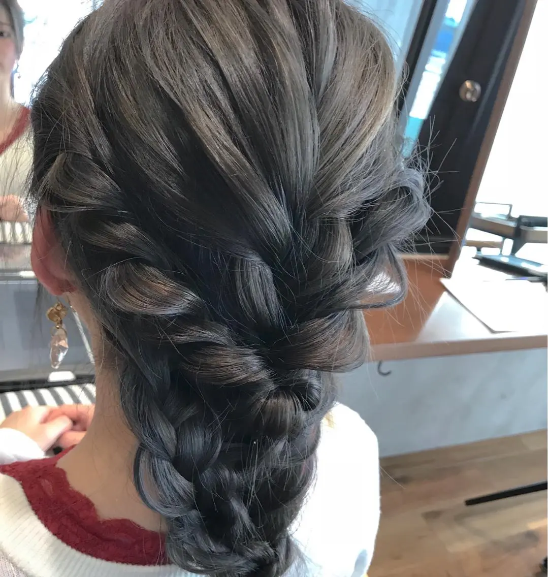 ロング カラー ヘアアレンジ mayo 🐄🌈のヘアスタイル