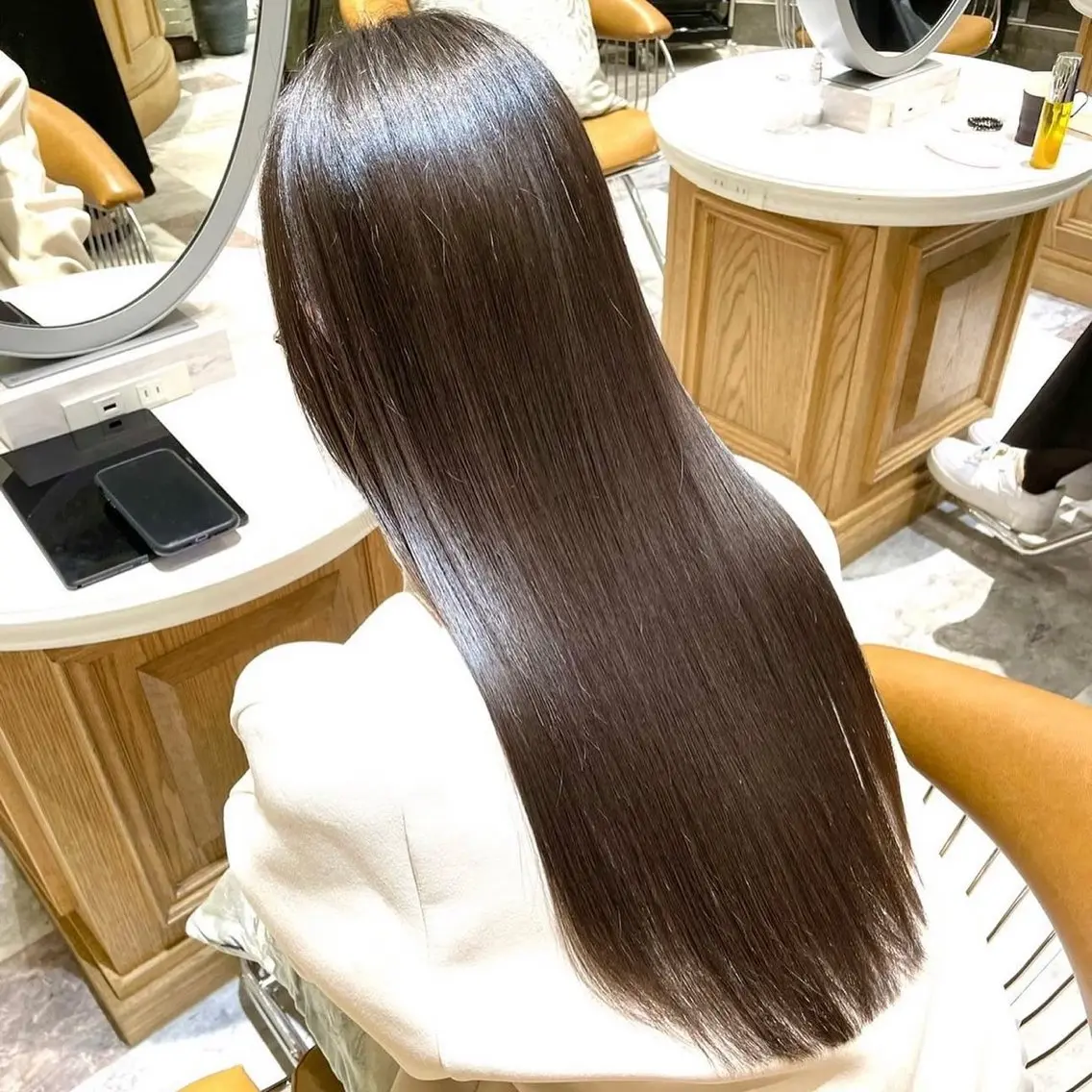 ロング パーマ 髪質改善 レイヤーカット 縮毛矯正 カット 縮毛矯正 トリートメント 縮毛矯正/艶髪/ 透明感カラー/たくまのヘアスタイル
