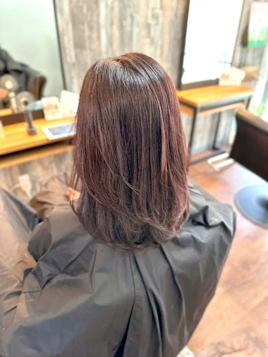 ミディアム カラー イルミナカラー カット ヘアカラー トリートメント Luzir⭐︎ GEN⭐︎のヘアスタイル