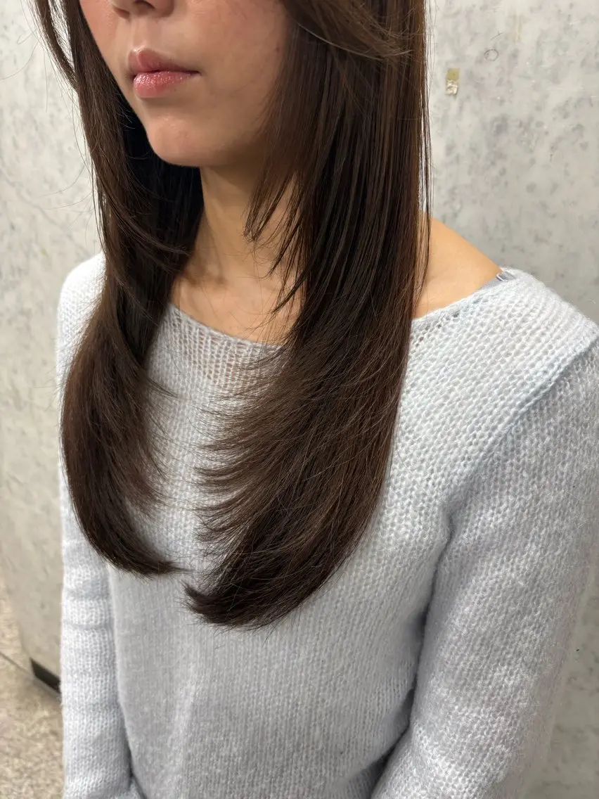 ロング カラー レイヤーカット 渡部 桜花のヘアスタイル