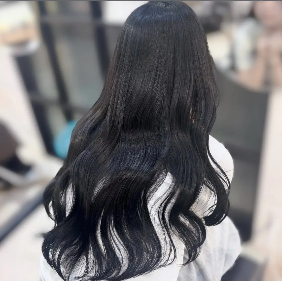 ロング カラー 黒髪 透明感カラー トリートメント ヘアカラー トリートメント 🐣‪かれん🍀/ 上尾/ワンカラーのヘアスタイル