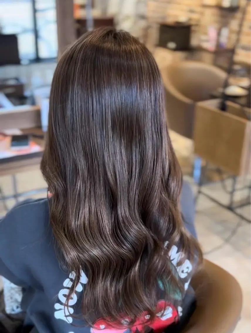 セミロング ヘアカラー トリートメント 大谷 亜由奈のヘアスタイル