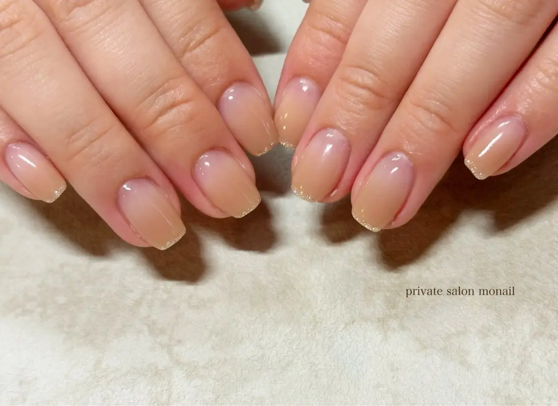 ネイル グラデーション ラメ(グリッター) ハンドネイル nail salon monailのネイルデザイン