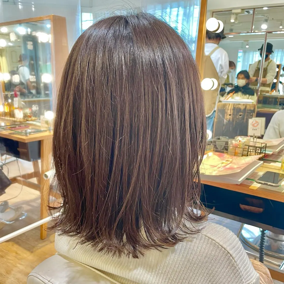 ミディアム ✨カラー支持No.1 🧸ワキ カナコ🧸のヘアスタイル