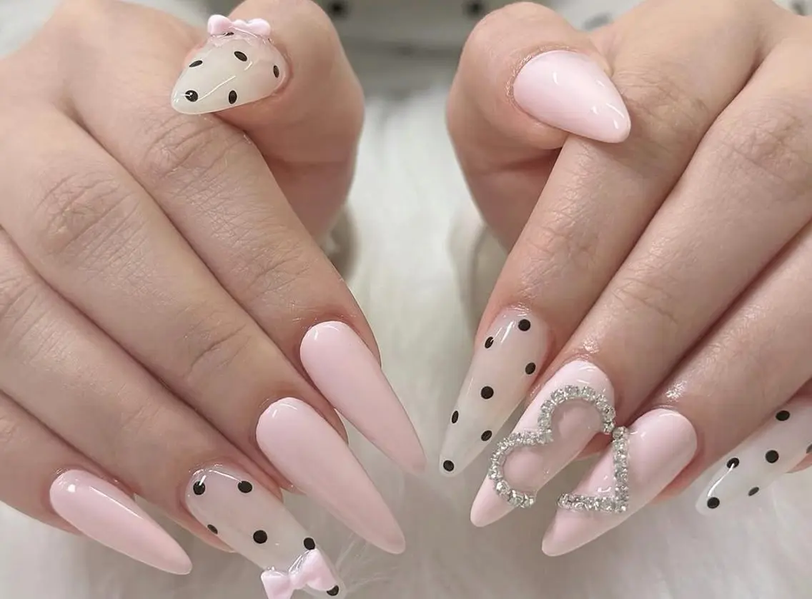ネイル ハンドネイル Yuna NAILSのネイルデザイン