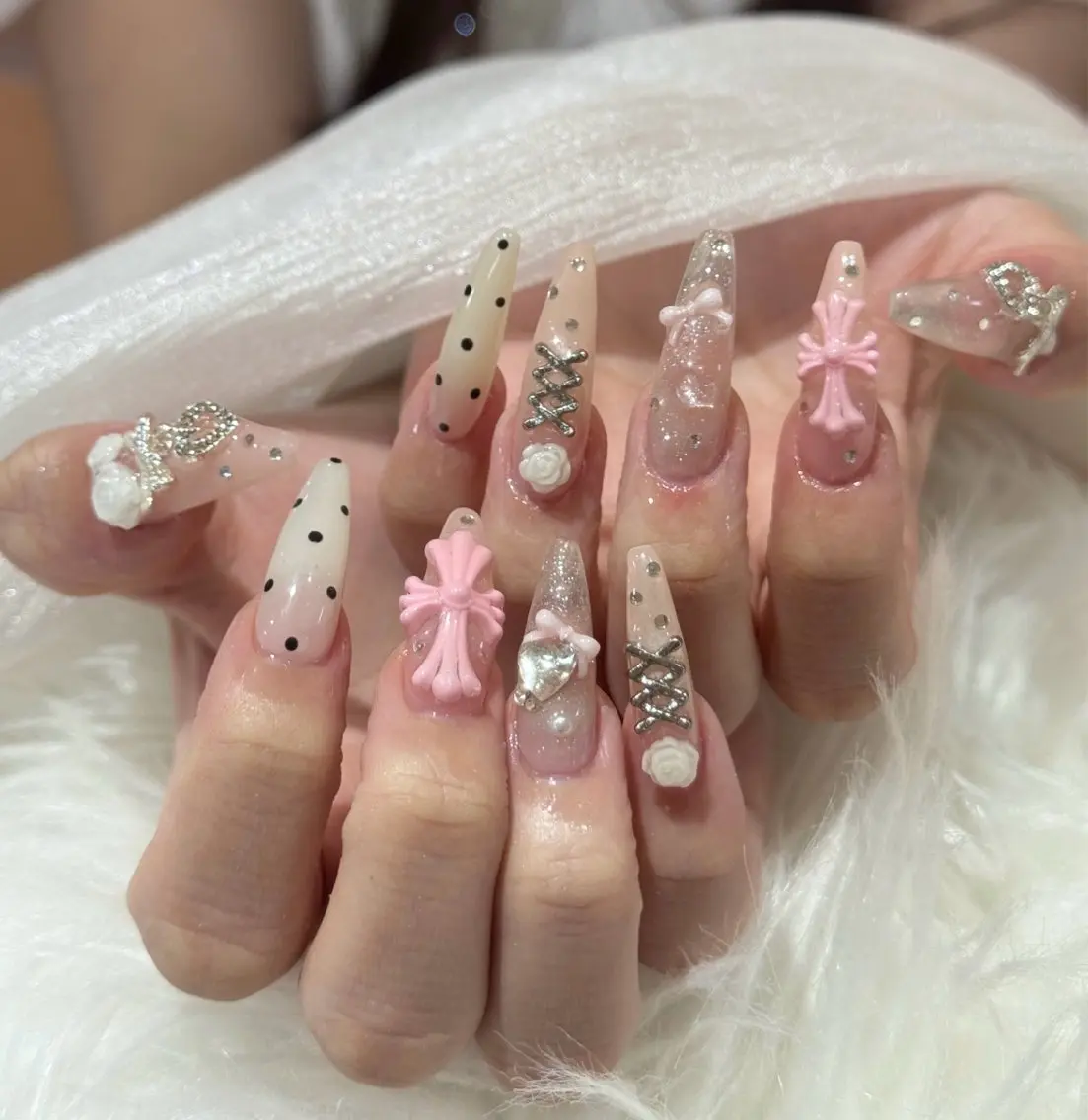 ネイル ハンドネイル Anmi Nail 新宿のネイルデザイン