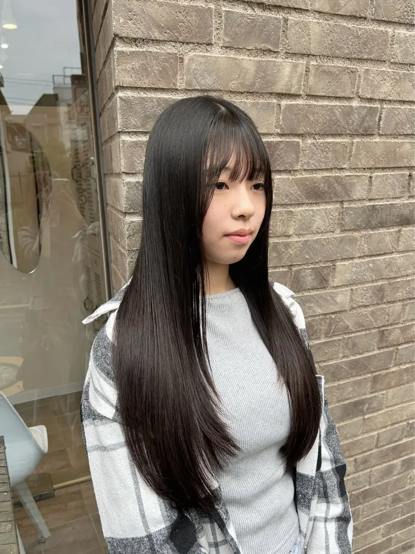 ロング 縮毛矯正 似合わせカット&艶 カラー🤍ヒナタ🤍のヘアスタイル