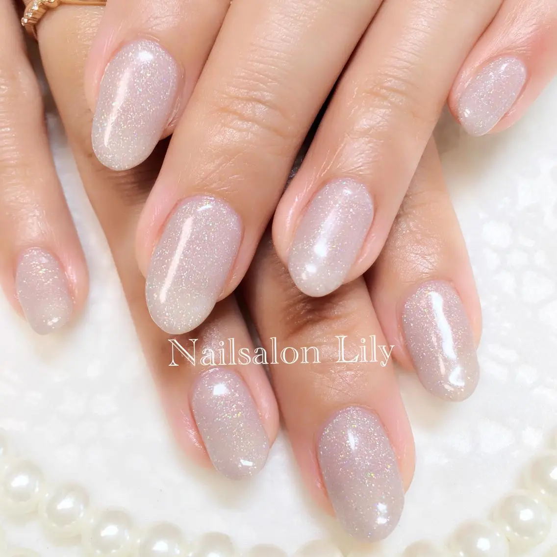 ネイル キラキラネイル ワンカラーネイル Lily*nail 🌻Mii🌻のネイルデザイン