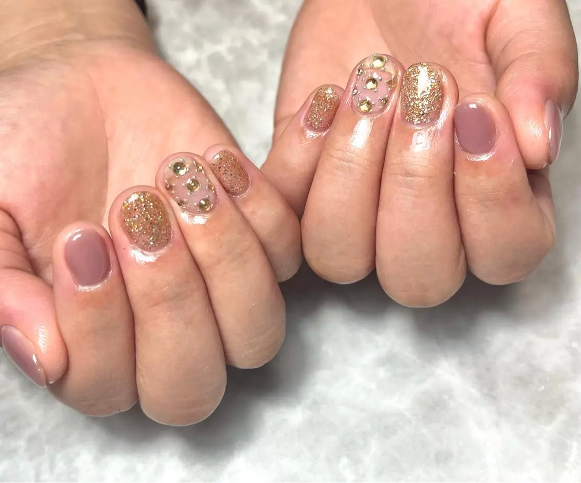 ネイル キラキラネイル nails' it...のネイルデザイン