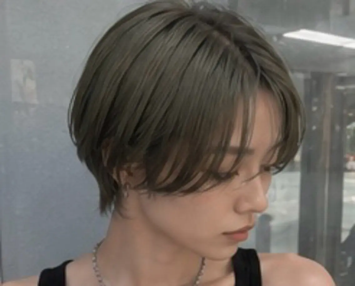 ショート カラー カット ヘアカラー トリートメント ハイトーンショート SHINOのヘアスタイル