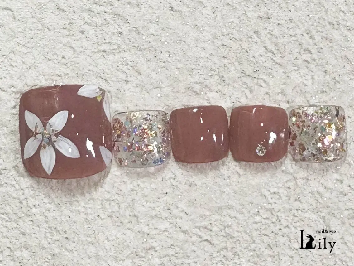 ネイル nail&eye Lily 住道のネイルデザイン