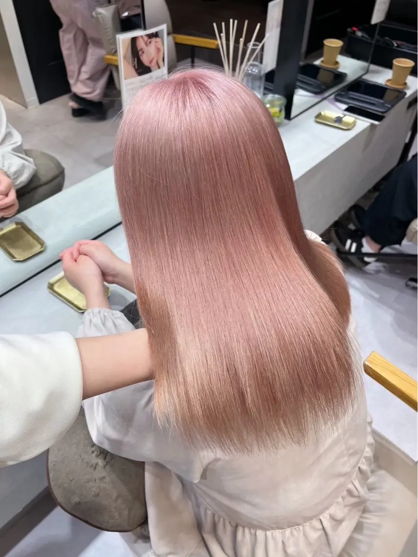 ロング 切りっぱなしボブ ショートボブ 韓国風カラー ボブ くびれヘア 縮毛矯正 特化アツシのヘアスタイル