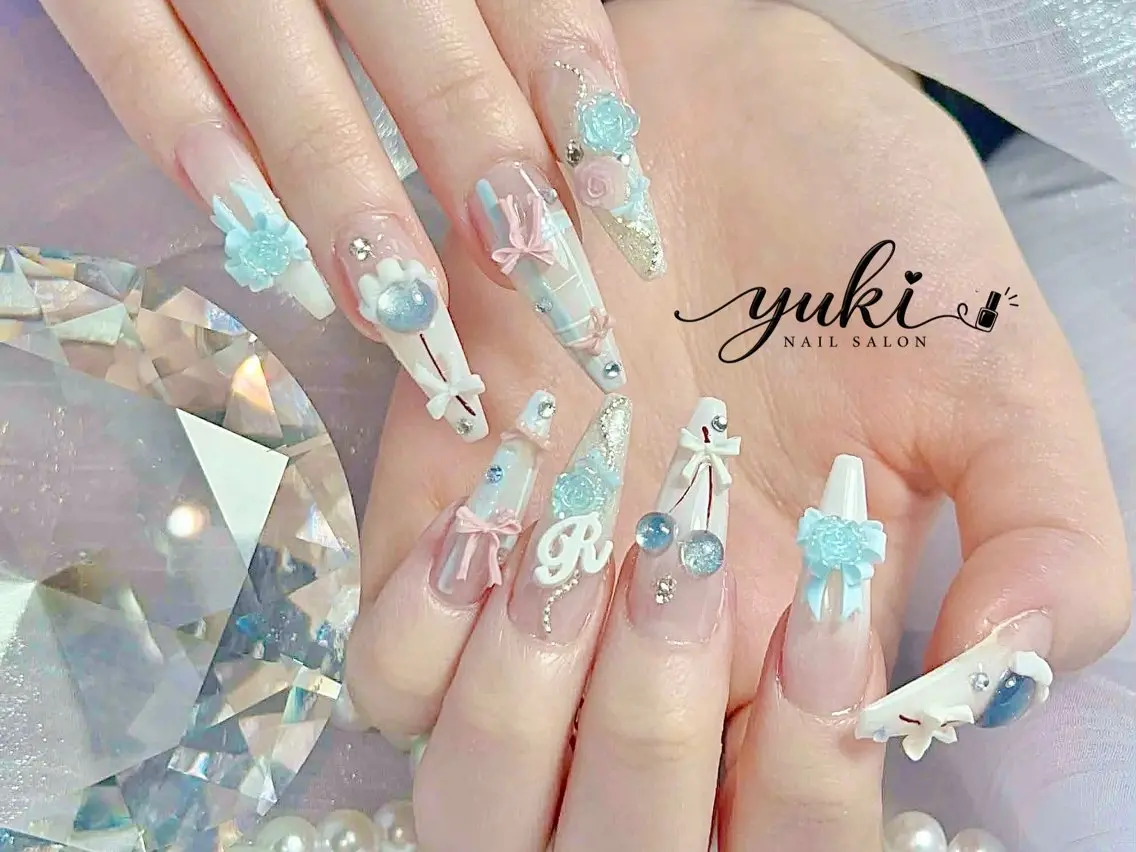 ネイル アートネイル ボルドー フレンチネイル ジェルネイル 氷ネイル・うるうるネイル ハンドネイル Yuki Nailsalonのネイルデザイン