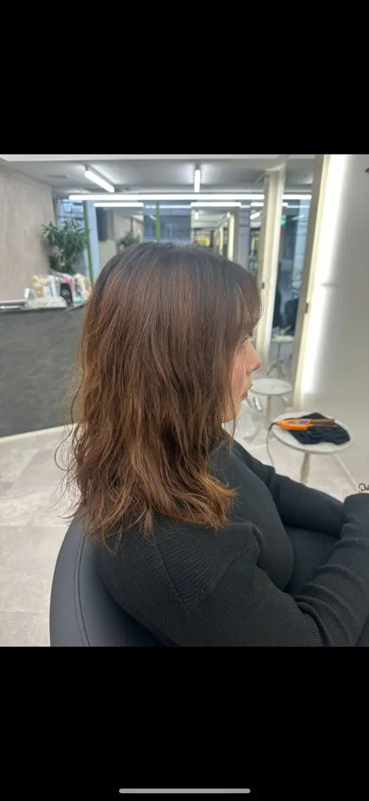 ミディアム パーマ ヘアアレンジ ミディアムパーマ 縮毛矯正/艶カラー /髪質改善/なんばのヘアスタイル