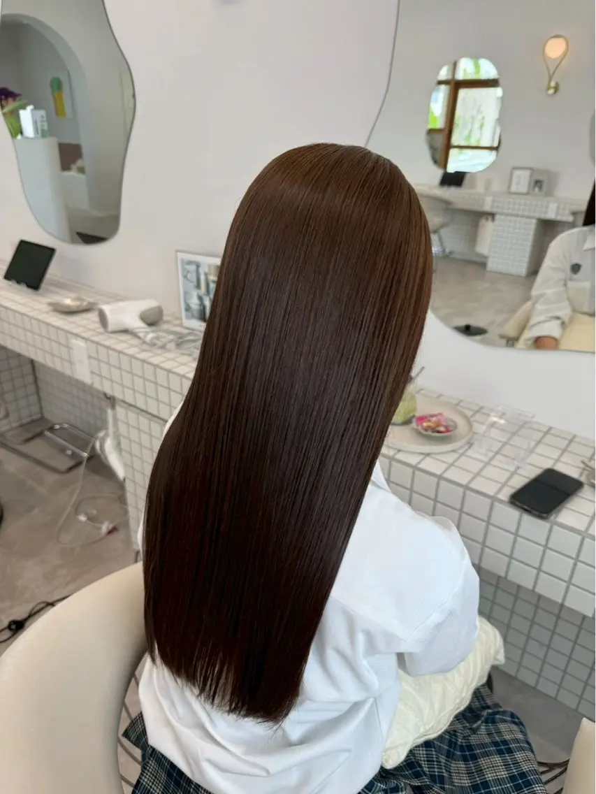ロング トリートメント トリートメント 赤嶺 雅姫のヘアスタイル