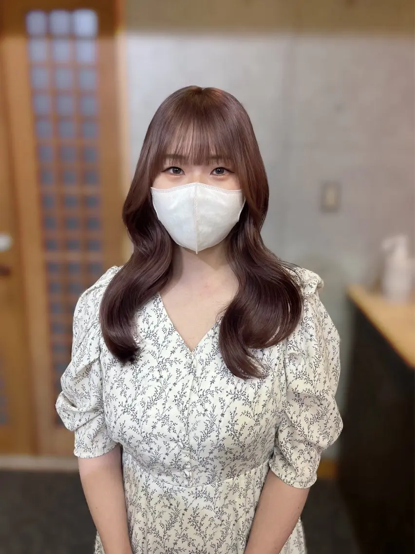 セミロング カラー ブリーチ ラベンダーカラー ヘアカラー トリートメント 韓国ヘア🇰🇷 RYOTAのヘアスタイル