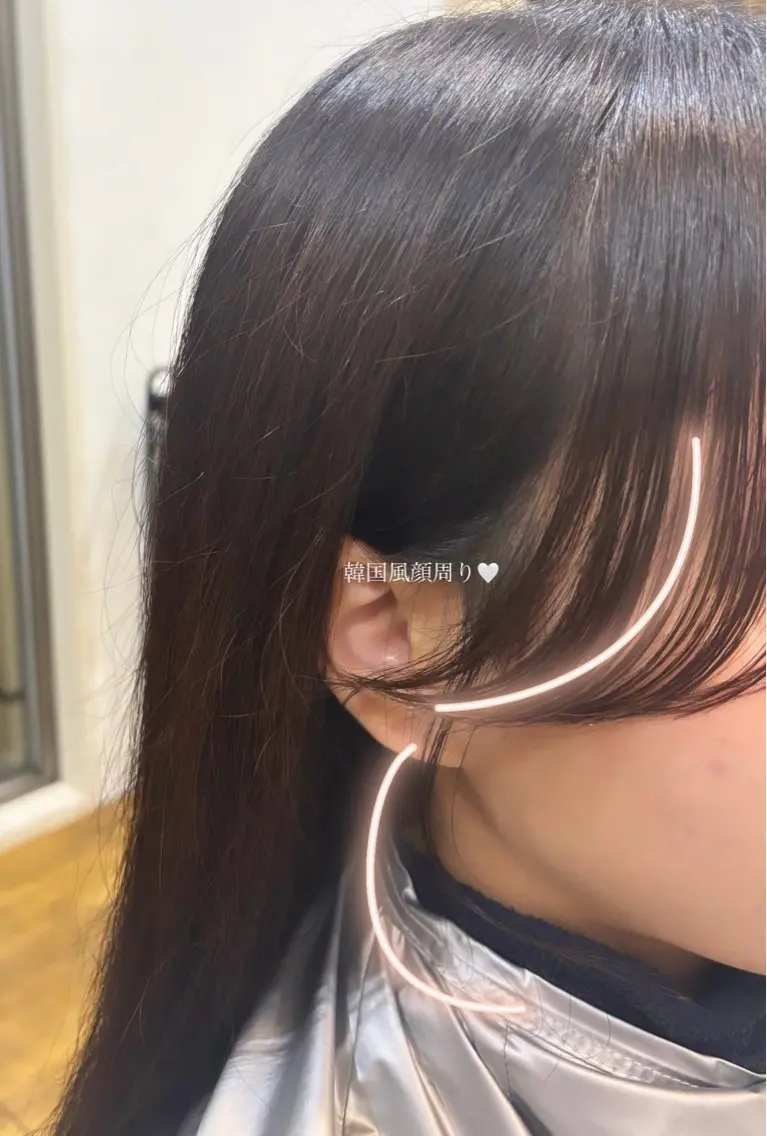 ロング reborn店長 🤍リルのヘアスタイル