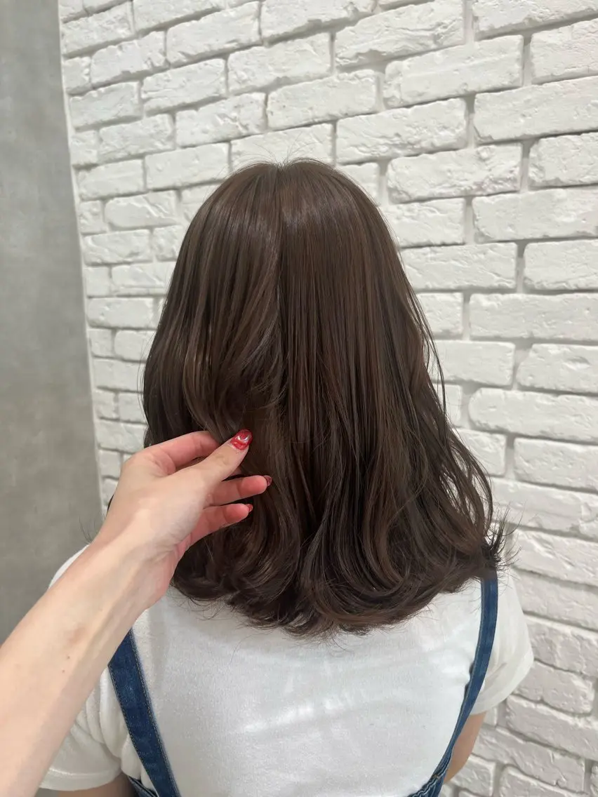 ミディアム label はしぐち ななみのヘアスタイル