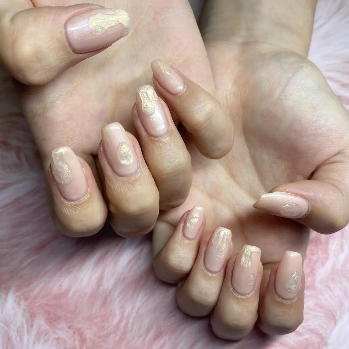 ネイル Aino 🤍のネイルデザイン