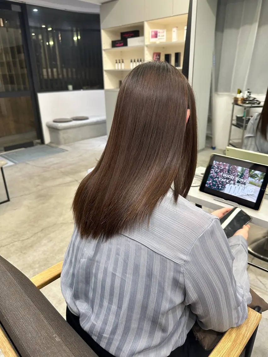 ロング 縮毛矯正 絶対綺麗な暖色カラー 🎯あります✨増渕✨のヘアスタイル