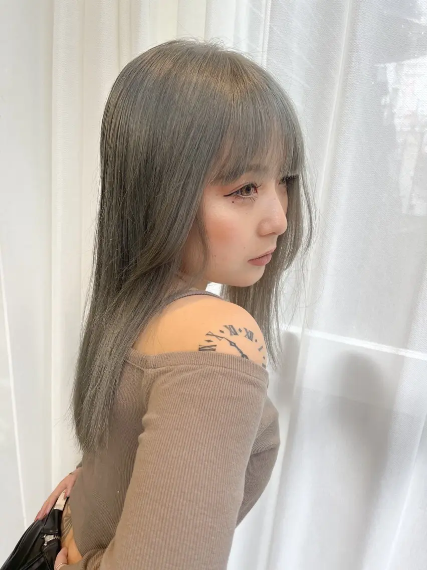 セミロング カット ヘアカラー 天神/髪質改善/艶 カラー/Nina🤍のヘアスタイル