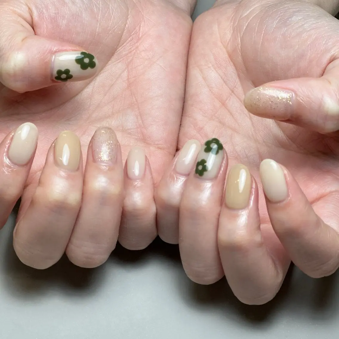 ネイル ハンドネイル mowa 🌿‬ kanaのネイルデザイン