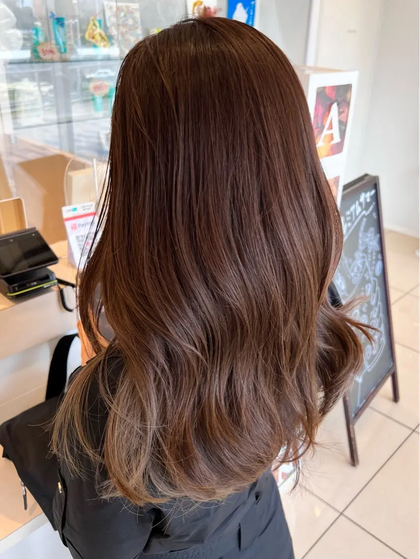 ロング カット ヘアカラー 金子 直樹のヘアスタイル