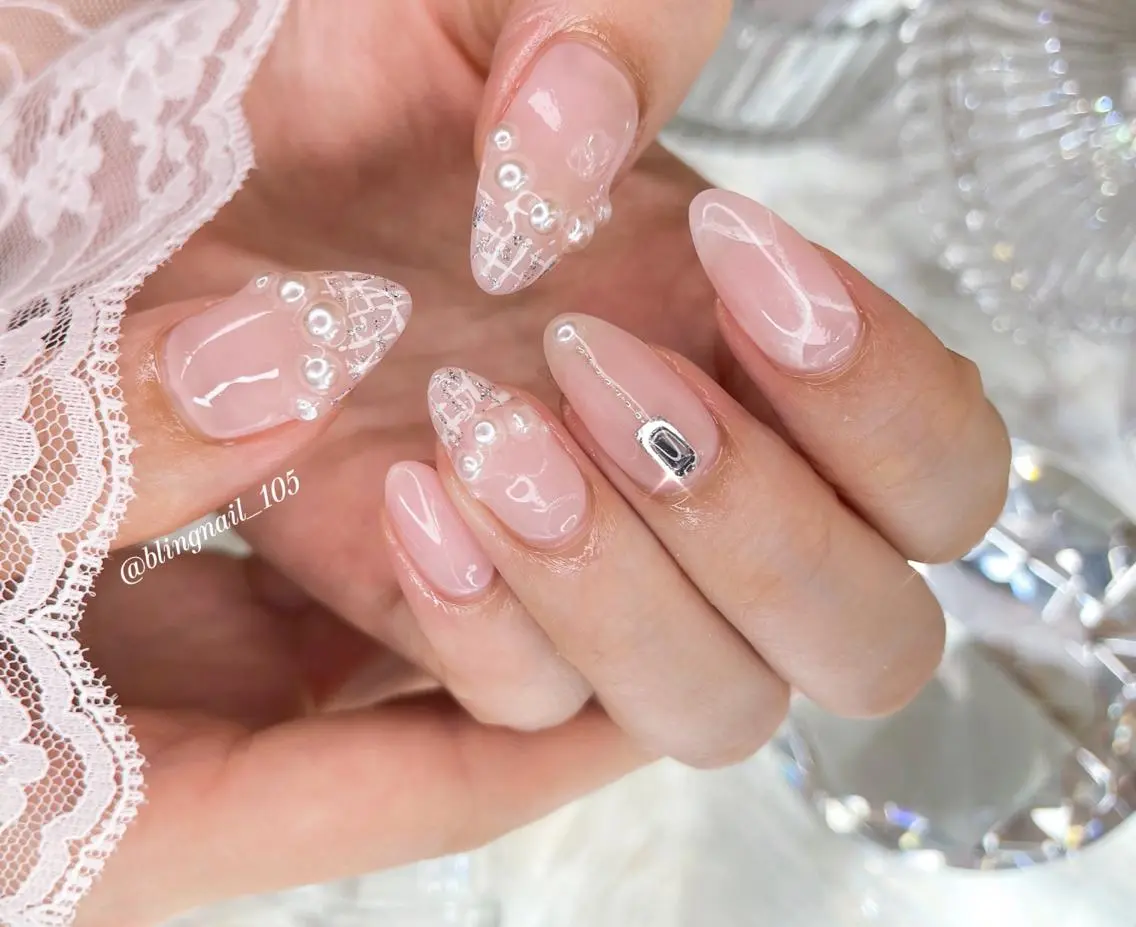 ネイル 24時まで❤︎韓国、 ワンホンネイルのネイルデザイン