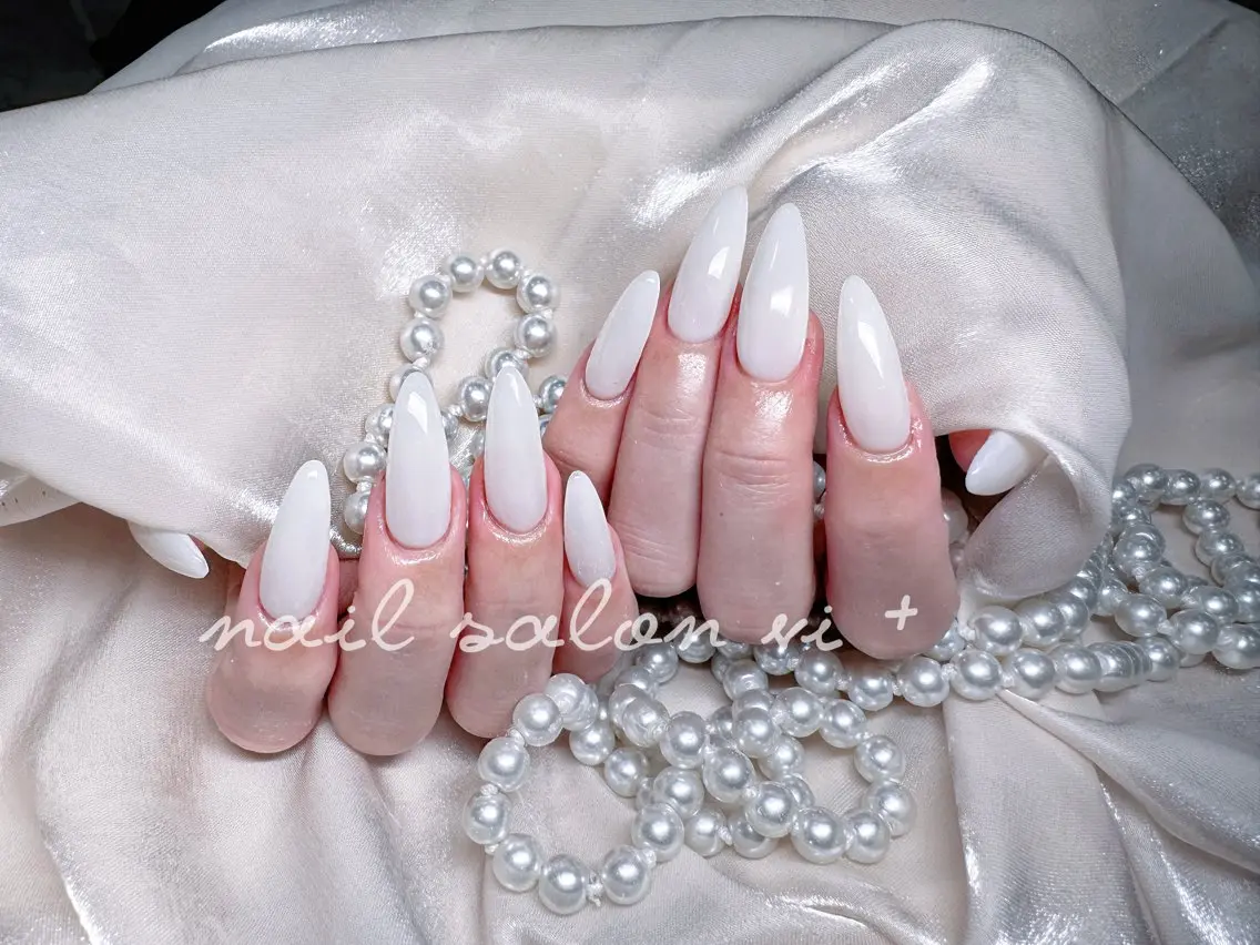 ネイル ハンドネイル ✨Nailsalon Vi+✨のネイルデザイン