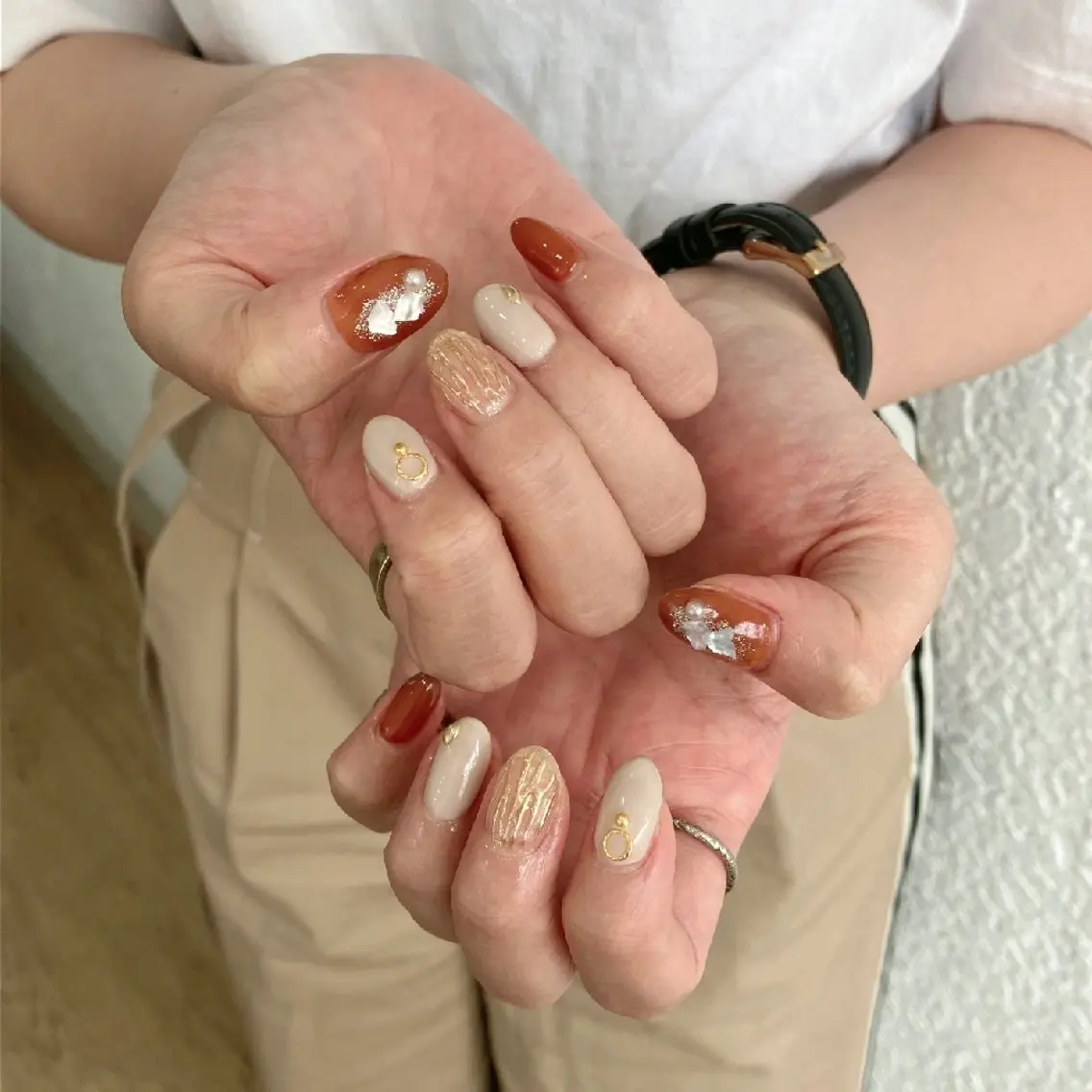 ネイル ミラーネイル ハンドネイル felicita fumi🩷のネイルデザイン