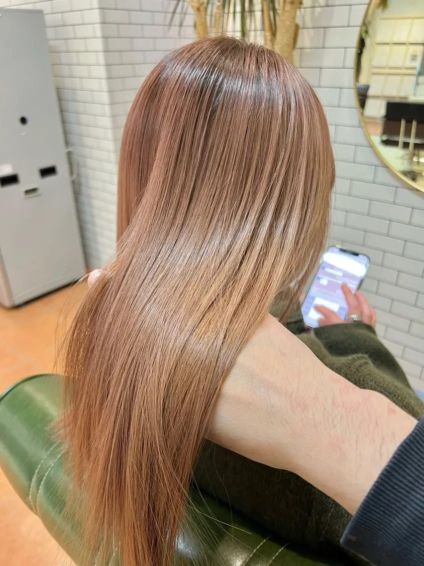 ロング カラー ヘアカラー トリートメント 石井 佑樹のヘアスタイル