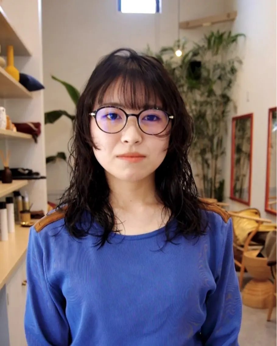 ミディアム カラー ミディアムパーマ 伸ばしかけ レイヤーカット ショート& パーマ　坂本のヘアスタイル