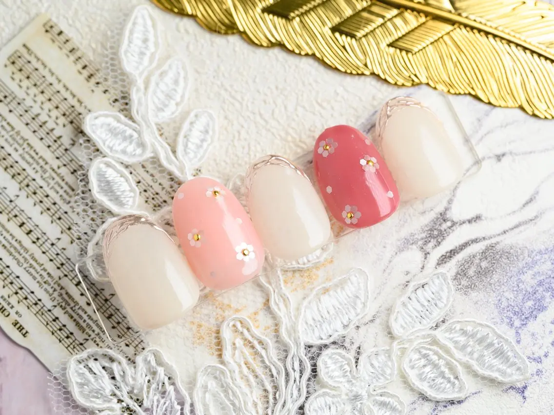 ネイル ハンドネイル ハンドケア 💫ゆか_ Nailartistのネイルデザイン
