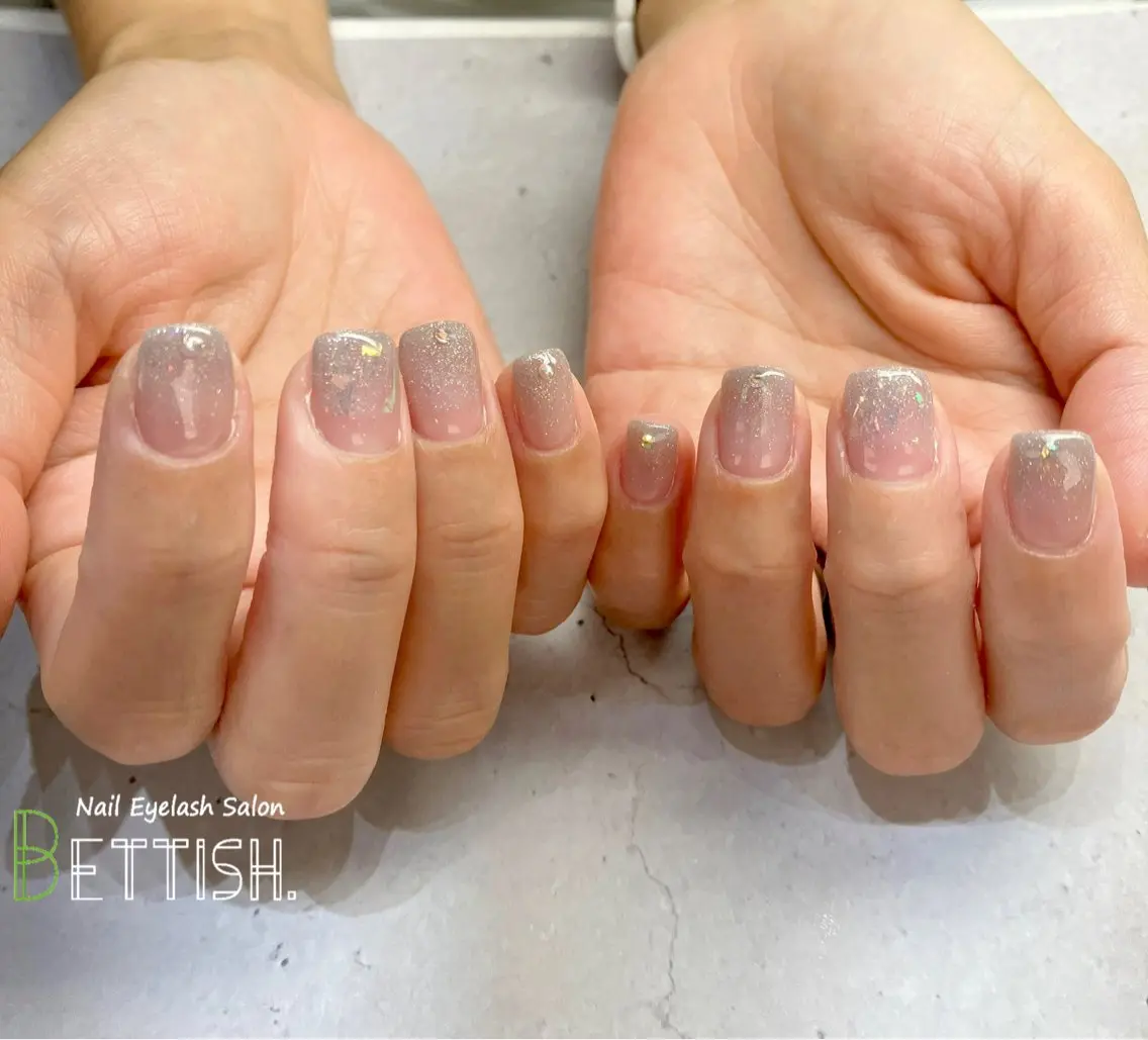 ネイル キラキラネイル BETTISH. KUMIKO☺︎︎のネイルデザイン
