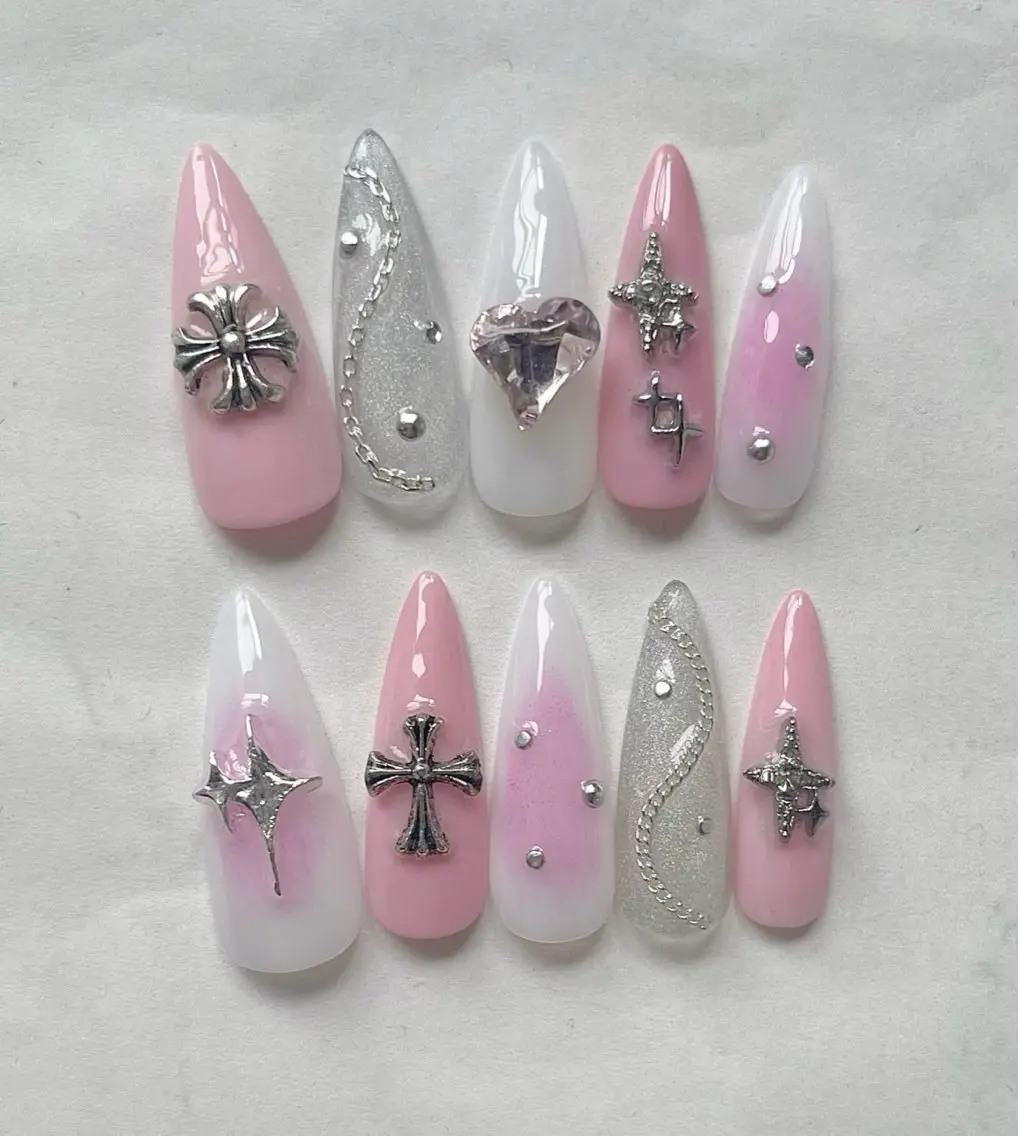 ネイル 長さ出し フレンチネイル グラデーション 卒業式 マグネットネイル ハンドネイル MIHANA NAILのネイルデザイン
