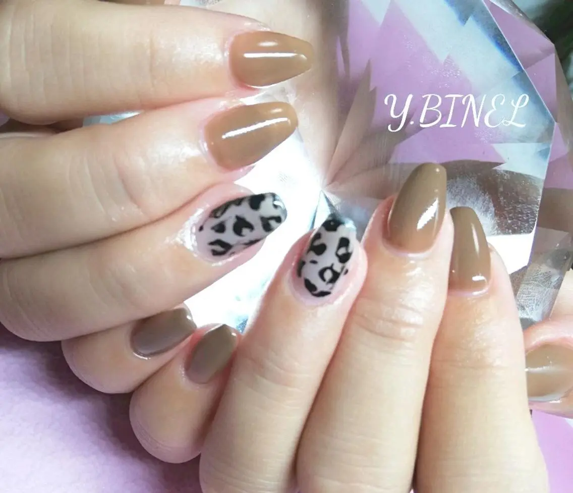ネイル アートネイル 持ち込み ハンドネイル Nail Salon Y.BINELのネイルデザイン