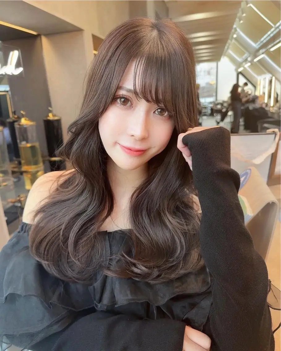 ロング カット ヘアカラー トリートメント 加藤 祐莉奈のヘアスタイル