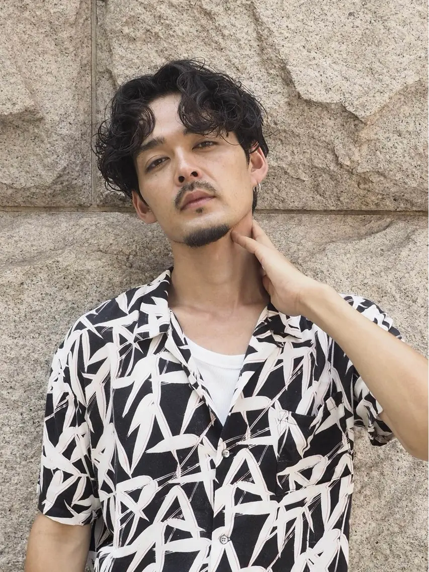 ミディアム パーマ メンズ メンズ特化❤️‍🔥 パーマ職人江口佳乃のヘアスタイル