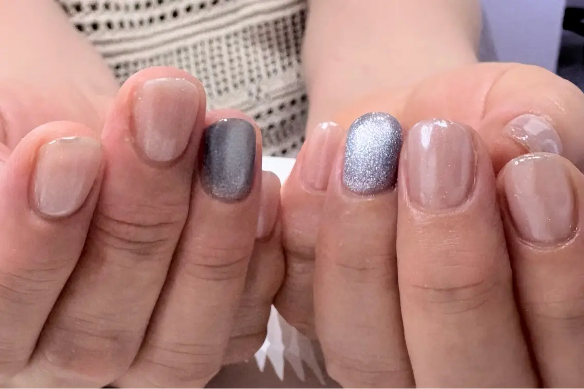 ⚪︎magnet color🍞マグネット2色お選びいただけます。(オフ時間30分プラスです)の写真