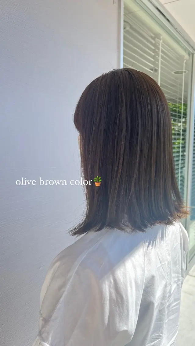 ミディアム ヘアカラー トリートメント 🎧透明感カラー /韓国風暗髪カラーのヘアスタイル
