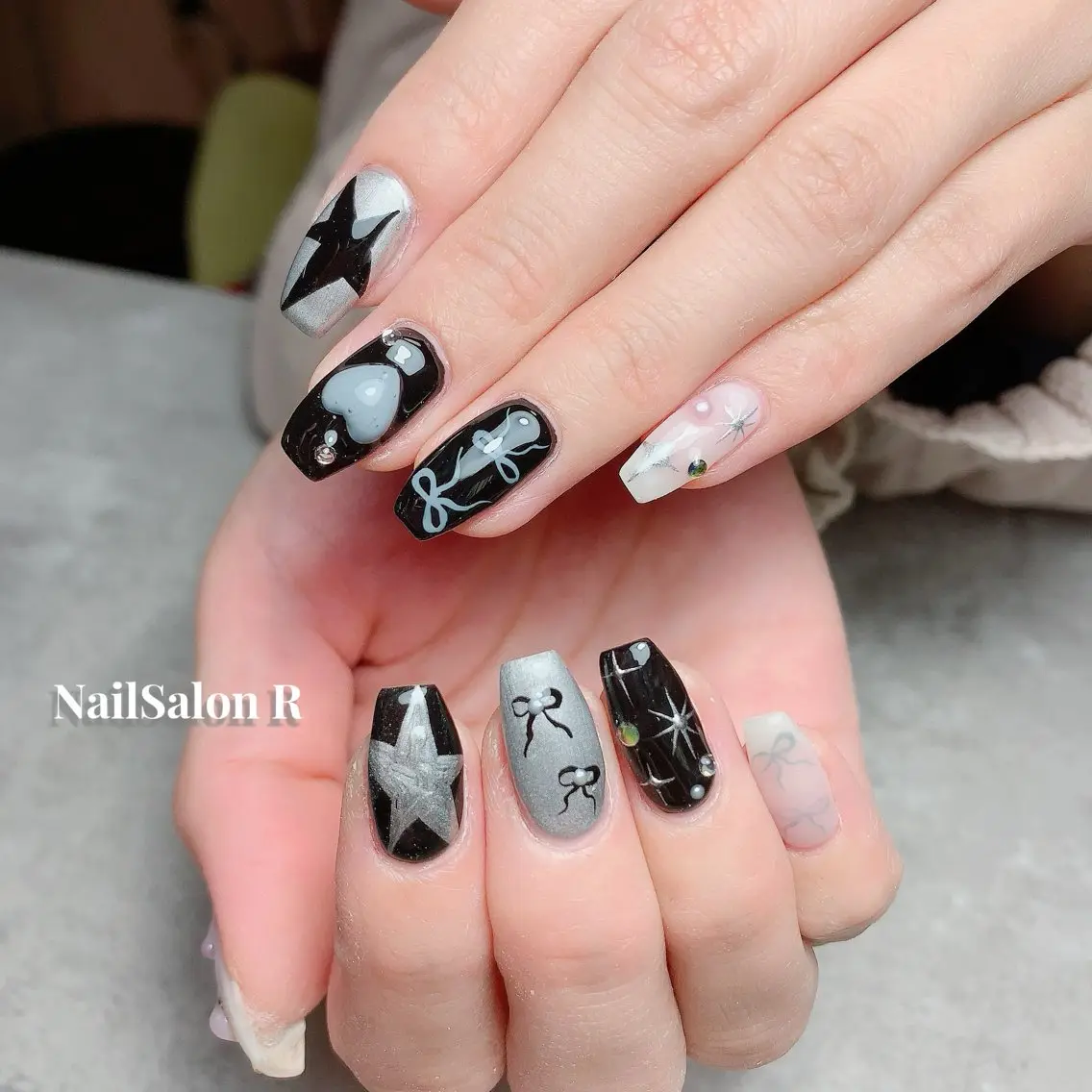 ネイル ハンドネイル NailSalonR 宮里のネイルデザイン