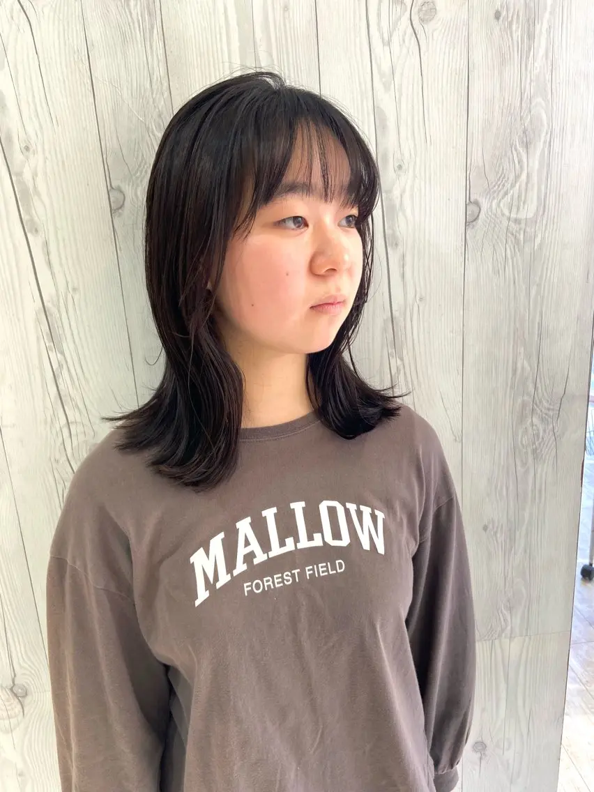 ミディアム カット コバヤシ ユウスケのヘアスタイル